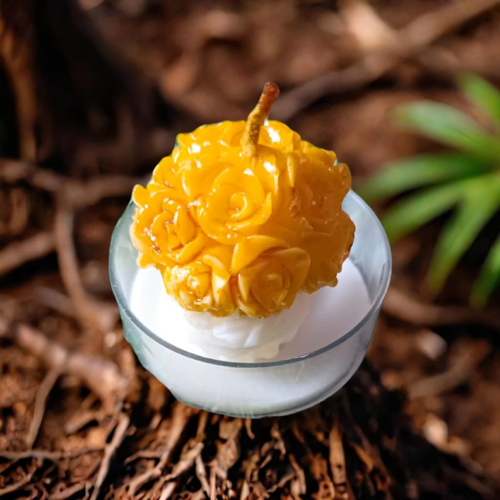 Golden Rose Tlite Candle