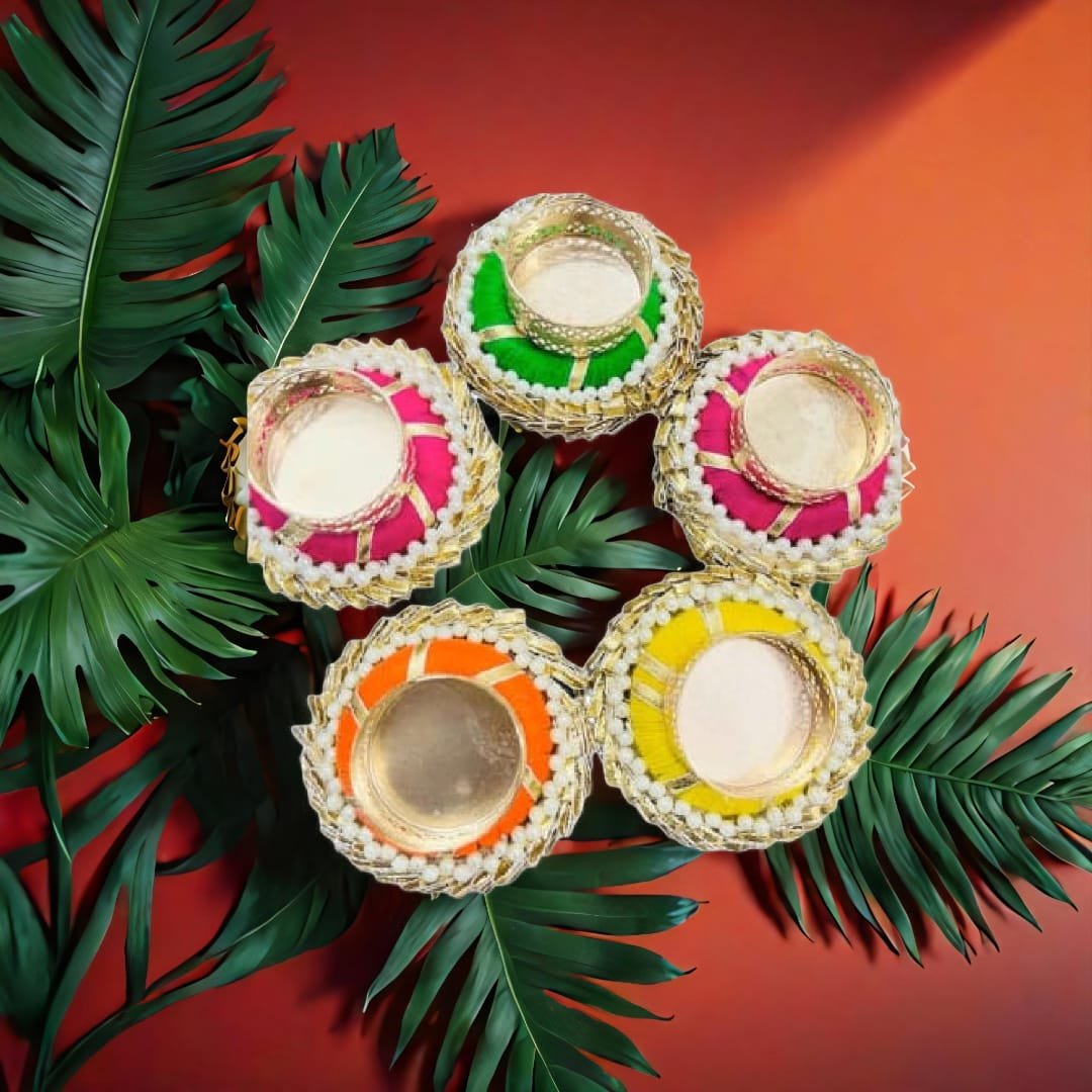 Golden swirl Beaded Tealight holder(pack of 1)