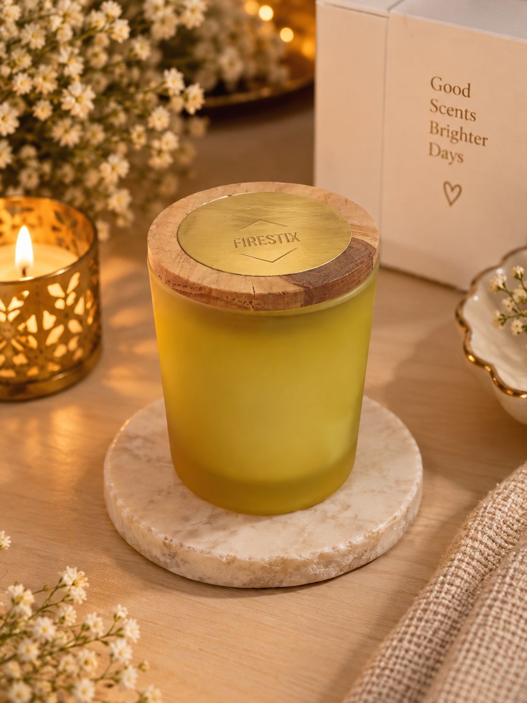 Frosted Glass Candle With Lid  (pack of 1)